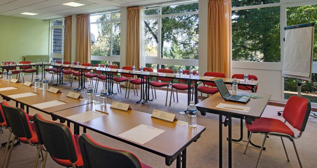 Hotel Belambra Le Normont Dourdan Bagian luar foto